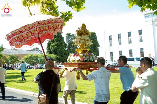 ภาพ No.273554:กฐินสมทบในโครงการ “กฐิน 30,000 วัด” ณ วัดไทยนครเมลเบิร์น ประเทศออสเตรเลีย