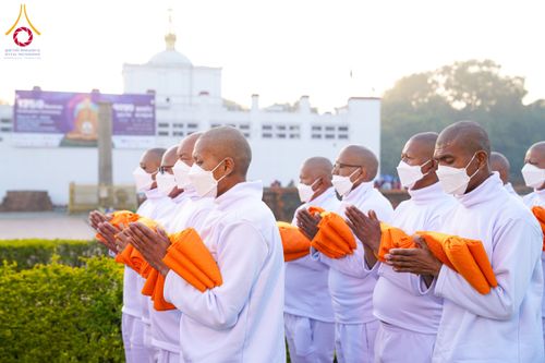 ภาพ No.130419:พิธีบรรพชาธรรมทายาท ในโครงการบรรพชา 1,250 รูป ณ แดนประสูติ สวนลุมพินี ประเทศเนปาล วันที่ 9 มีนาคม พ.ศ. 2567