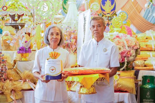 ภาพ No.97967:พิธีทอดกฐินสามัคคีทั่วไทย 5,000 วัด ณ วัดสวนแก้วอุทยาน จ.สมุทรสงคราม วันอาทิตย์ที่ 19 พฤศจิกายน พ.ศ. 2566