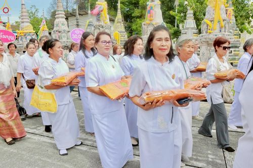 ภาพ No.269297:วันที่ 26 ตุลาคม พ.ศ. 2568 พิธีทอดกฐินสามัคคีทั่วไทย ณ วัดสว่างอารมณ์ อ.บางบ่อ จ.สมุทรปราการ  โดยคณะศิษยานุศิษย์ บูชาธรรม 81 ปี หลวงพ่อธัมมชโย