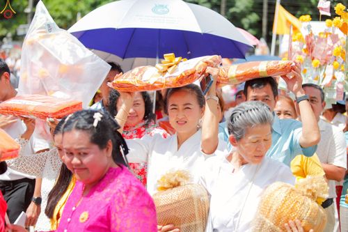 ภาพ No.260397:วันที่ 19 ตุลาคม พ.ศ. 2568 พิธีทอดกฐินสามัคคีทั่วไทย 30,000 วัด โดยคณะศิษยานุศิษย์ บูชาธรรม 81 ปี หลวงพ่อธัมมชโย ณ วัดเทพวนาราม ต.ศรีสุนทร อ.ถลาง จ.ภูเก็ต