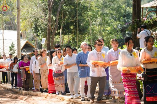 ภาพ No.94579:พิธีทอดกฐินสามัคคีทั่วไทย 5,000 วัด วัดป่านานาชาติม่อนอังเกตุ ณ ธรรมสถานนานาชาติป่าแป๋ อ.แม่แตง จ.เชียงใหม่ วันที่ 13 พฤศจิกายน พ.ศ. 2566