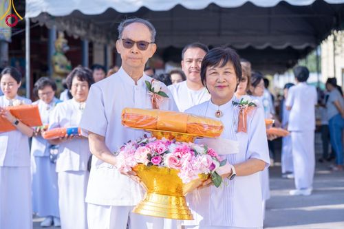 ภาพ No.106525:พิธีทอดผ้าป่าทำนุบำรุงศาสนสถาน ณ วัดใหม่นพรัตน์ ต.เนินมะปราง  อ.สองพี่น้อง จ.สุพรรณบุรี วันที่ 5 มกราคม พ.ศ. 2567