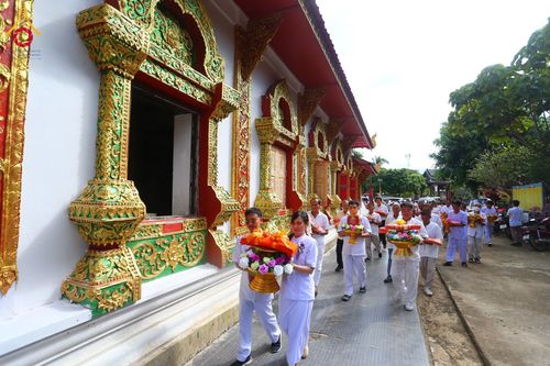 ภาพ No.169101:พิธีทอดกฐิน ณ วัดร่องขุน จ.เชียงราย ในโครงการกฐินสามัคคีทั่วไทย 30,000 วัด บูชาธรรม 80 ปี หลวงพ่อธัมมชโย โดยคณะศิษยานุศิษย์วัดพระธรรมกาย วันที่ 23 ตุลาคม พ.ศ. 2567