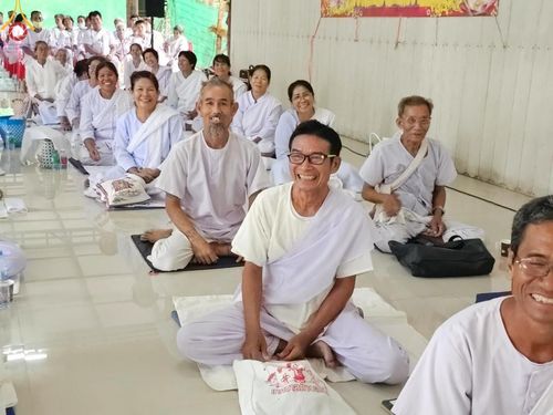 ภาพ No.157256:โครงการ อุบาสกแก้ว อุบาสิกาแก้ว รุ่นที่ 3 ตัวแทนทอดกฐินสามัคคีทั่วไทย 30,000 วัด ระหว่างวันที่ 20-22 กันยายน พ.ศ. 2567 ณ ศูนย์ปฏิบัติธรรมหนองบัวลำภู