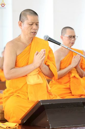 ภาพ No.228765:วันที่ 24 พฤษภาคม และ วันที่ 14 มิถุนายน พ.ศ.2568 พิธีถวายภัตตาหารเมนูสวรรค์ เพื่อการบรรลุธรรม ณ หอฉันคุณยายอาจารย์ฯ วัดพระธรรมกาย