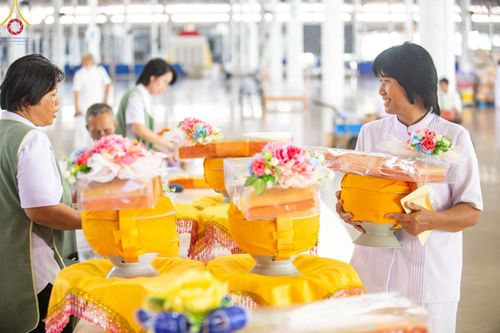 ภาพ No.212674:วันอาทิตย์ที่ 23 มีนาคม พ.ศ. 2568 พิธีร่วมบุญโครงการบรรพชาสามเณร 5,000 รูป ณ ห้องแก้วสารพัดนึก 2 วัดพระธรรมกาย