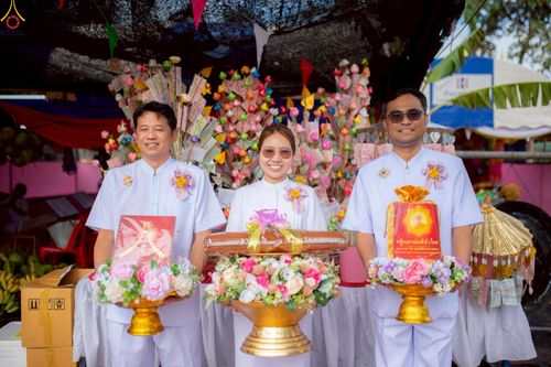 ภาพ No.271780:วันที่ 3 พฤศจิกายน พ.ศ. 2568 พิธีทอดกฐินสามัคคีทั่วไทย ณ วัดป่าพนังสลักได อ.หนองบัวแดง จ.ชัยภูมิ โดยคณะศิษยานุศิษย์ บูชาธรรม 81 ปี หลวงพ่อธัมมชโย