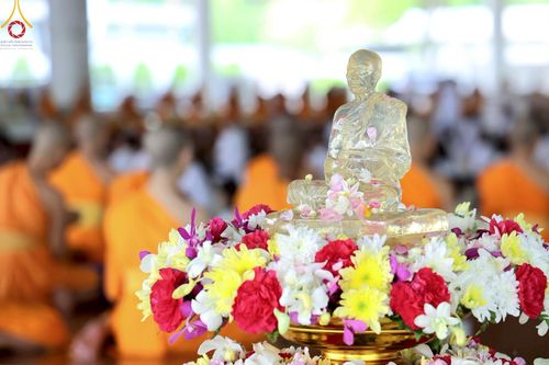 ภาพ No.217471:วันจันทร์ที่ 14 เมษายน พ.ศ. 2568 กิจกรรมสรงน่ำพระ สั่งสมบุญเนื่องในเทศกาลสงกรานต์ 14-16 เมษายน พ.ศ.2568 เวลา 06:00-13:00 น. ณ หอฉันคุณยายอาจารย์ฯ วัดพระธรรมกาย