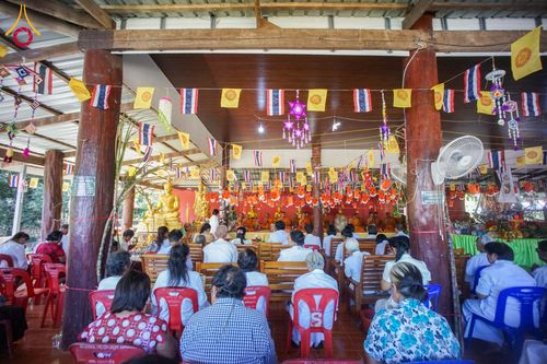 ภาพ No.178383:พิธีทอดกฐิน ณ วัดซับมะนาว ต.หนองหว้า อ.เขาฉกรรจ์ จ.สระแก้ว ในโครงการทอดกฐินสามัคคีทั่วไทย 30,000 วัด บูชาธรรม 80 ปี หลวงพ่อธัมมชโย โดยคณะศิษยานุศิษย์วัดพระธรรมกาย วันที่ 11 พฤศจิกายน พ.ศ. 2567