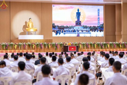 ภาพ No.152788:อบรมเชิงปฎิบัติการจัดกิจกรรมทอดกฐินสัมฤทธิ์ และพิธีมอบผ้าไตรประธานกฐินสัมฤทธิ์เด็กดี V-Star ประจำปีพุทธศักราช 2567  วันเสาร์ที่ 7 กันยายน พ.ศ.2567 ณ สภาธรรมกายสากล วัดพระธรรมกาย