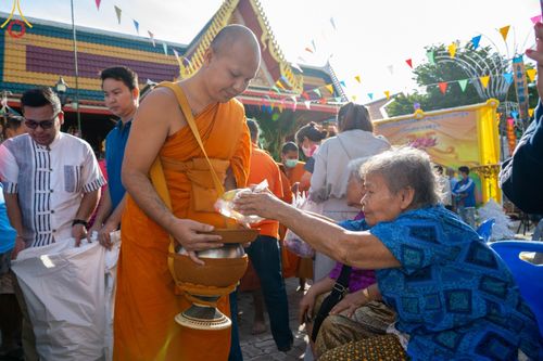 ภาพ No.96289:พิธีทอดกฐินสามัคคีทั่วไทย 5,000 วัด ณ วัดสว่างภพ จ.ปทุมธานี วันที่ 19 พฤศจิกายน พ.ศ. 2566
