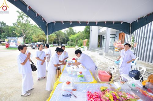 ภาพ No.162861:โครงการกฐินสามัคคีทั่วไทย 30,000 วัด บูชาธรรม 80 ปี หลวงพ่อธัมมชโย โดย คณะศิษยานุศิษย์วัดพระธรรมกาย ณ ศูนย์ปฎิบัติธรรมจันทบุรี วันที่ 18 ตุลาคม พ.ศ. 2567