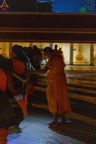 ภาพ No.194132:พระธรรมยาตราปฏิบัติธรรม และถ่ายภาพหมู่ประวัติศาสตร์ ณ วัดสองพี่น้อง ต.ต้นตาล อ.สองพี่น้อง จ.สุพรรณบุรี ในโครงการธรรมยาตรา กตัญญูบูชา มหาปูชนียาจารย์ พระมงคลเทพมุนี(สด จนฺทสโร) พระผู้ปราบมาร อนุสรณ์สถาน 7 แห่ง ปีที่ 13 วันที่ 12 มกราคม พ.ศ. 2568