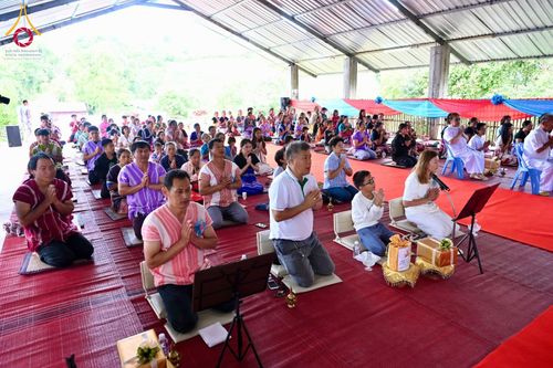 ภาพ No.183200:พิธีทอดกฐิน ณ วัดแม่ลิดหลวง จ.แม่ฮ่องสอน ในโครงการทอดกฐินสามัคคีทั่วไทย 30,000 วัด บูชาธรรม 80 ปี หลวงพ่อธัมมชโย โดยคณะศิษยานุศิษย์วัดพระธรรมกาย วันศุกร์ที่ 19 ตุลาคม พ.ศ. 2567