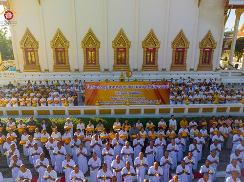 ภาพ No.101230:พิธีบรรพชาธรรมทายาท ในโครงการอุปสมบทบูชาธรรม มหาปูชนียาจารย์ พ.ศ. 2566 ณ วัดกลาง พระอารามหลวง จ.บุรีรัมย์ วันที่ 6 ธันวาคม พ.ศ. 2566