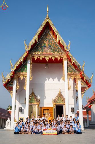 ภาพ No.189526:พิธีทอดผ้าป่าทำนุบำรุงศาสนสถาน ในโครงการธรรมยาตรา กตัญญูบูชา มหาปูชนียาจารย์ พระมงคลเทพมุนี(สด จนฺทสโร) พระผู้ปราบมาร อนุสรณ์สถาน 7 แห่ง ปีที่ 13 ณ วัดสองพี่น้อง ต.ต้นตาล อ.สองพี่น้อง จ.สุพรรณบุรี วันที่ 5 มกราคม พ.ศ. 2568