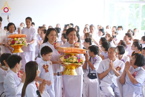 ภาพ No.172734:พิธีทอดกฐิน ศูนย์ปฏิบัติธรรมบ้านแก้วเรือนธรรม อ.เฉลิมพระเกียรติ จ.สระบุรี ในโครงการกฐินสามัคคีทั่วไทย 30,000 วัด บูชาธรรม 80 ปี หลวงพ่อธัมมชโย โดยคณะศิษยานุศิษย์วัดพระธรรมกาย วันที่ 26 ตุลาคม พ.ศ. 2567