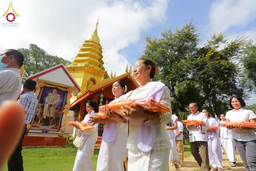 ภาพ No.183345:พิธีทอดกฐิน ณ วัดพระธาตุจอมทอง จ.เชียงราย ในโครงการทอดกฐินสามัคคีทั่วไทย 30,000 วัด บูชาธรรม 80 ปี หลวงพ่อธัมมชโย โดยคณะศิษยานุศิษย์วัดพระธรรมกาย วันที่ 22 ตุลาคม พ.ศ. 2567
