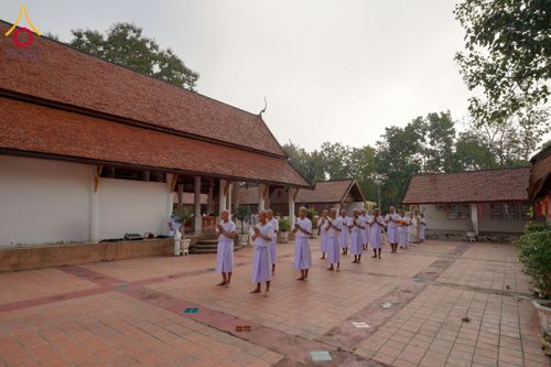 ภาพ No.179895:พิธีบรรพชาสามเณรและอุปสมบท โครงการบรรพชาอุปสมบทหมู่บูชาธรรมมหาปูชนียจารย์ ณ วัดพระธาตุจอมทอง และ วัดพระธาตุศรีโคมคำ อ.เมือง จ.พะเยา วันอังคารที่ ๓ ธันวาคม พ.ศ. ๒๕๖๗