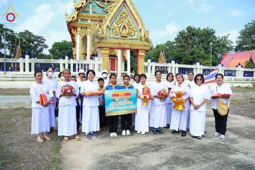 ภาพ No.182034:พิธีทอดกฐิน ณ วัดดอนสำโรง จ.สุพรรณบุรี ในโครงการทอดกฐินสามัคคีทั่วไทย 30,000 วัด บูชาธรรม 80 ปี หลวงพ่อธัมมชโย โดยคณะศิษยานุศิษย์วัดพระธรรมกาย วันที่ 2 พฤศจิกายน พ.ศ. 2567