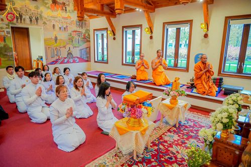 ภาพ No.274138:วันอาทิตย์ที่ 2 พฤศจิกายน พ.ศ. 2568  คณะศิษยานุศิษย์วัดพระธรรมกาย ประเทศเนเธอร์แลนด์ ได้ถวายกฐินสมทบวัดต่างประเทศ ณ วัดพุทธวิหาร อัมสเตอร์ดัม ประเทศเนเธอร์แลนด์