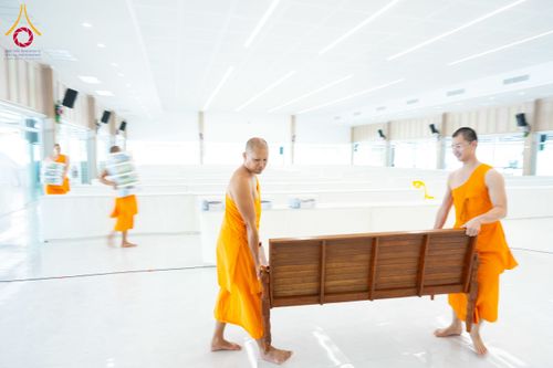 ภาพ No.212384:วันเสาร์ที่ 22 มีนาคม พ.ศ. 2568 พิธีถวายสังฆทานแด่คณะสงฆ์ 323 วัด ปีที่ 21 ครั้งที่ 175 พิธีมอบกองทุนหนุนแรงใจช่วยครูใต้ ปีที่ 18 ครั้งที่ 139 และพิธีทำบุญอุทิศส่วนกุศลให้ผู้วายชนม์ ณ ศูนย์ปฏิบัติธรรมภาคใต้ อำเภอบางกล่ำ จังหวัดสงขลา