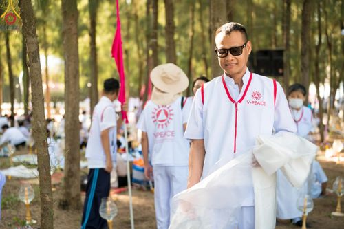 ภาพ No.107701:V.4 ทุ่มใจ การเตรียมงาน เก็บงาน การรับบุญของเจ้าหน้าที่หน่วยงานต่างๆ เพื่อโครงการธรรมยาตรา กตัญญูบูชามหาปูชนียาจารย์ พระมงคลเทพมุนี (สด จนฺทสโร) พระผู้ปราบมาร อนุสรณ์สถาน 7 แห่ง ปีที่ 12 ระหว่างวันที่ 2 - 31 มกราคม พ.ศ.2567