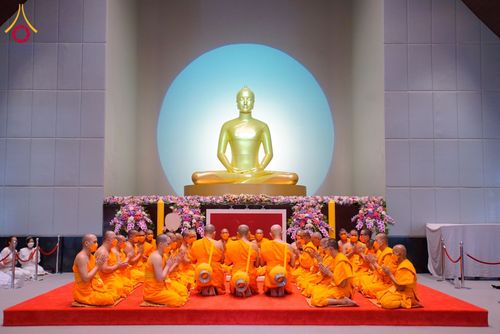 ภาพ No.62168:พิธีอุปสมบทในโครงการอุปสมบทหมู่ บูชาธรรมหลวงพ่อธัมมชโย พ.ศ.2567 ณ อุโบสถ วัดพระธรรมกาย จ.ปทุมธานี วันที่ 13-15 เมษายน พ.ศ. 2567