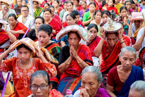 ภาพ No.257587:วันที่ 17 ตุลาคม พ.ศ. 2568 พิธีทอดกฐินสมทบวัดกัลยาณมิตรต่างประเทศ  บูชาธรรม 81 ปี หลวงพ่อธัมมชโย ณ ศูนย์ปฏิบัติธรรมไมตรีปูร์ เมืองคาร์การชารี ประเทศบังกลาเทศ 