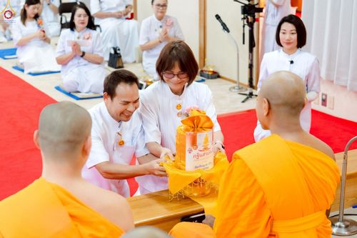 ภาพ No.261821:วันที่ 17 ตุลาคม พ.ศ. 2568 พิธีทอดกฐินวัดพระธรรมกายนางาโน่ ประเทศญี่ปุ่น  "เชื่อมสายบุญพระผู้ปราบมาร" บูชาธรรม 141 ปี พระมงคลเทพมุนี (สด จนฺทสโร)