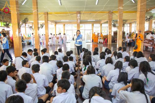 ภาพ No.205241:พิธีทอดผ้าป่าทำนุบำรุงศาสนสถาน ณ วัดบางขัน ตำบลคลองหนึ่ง อำเภอคลองหลวง จังหวัดปทุมธานี ในโครงการธรรมยาตรา กตัญญูบูชา มหาปูชนียาจารย์ พระมงคลเทพมุนี(สด จนฺทสโร) พระผู้ปราบมาร อนุสรณ์สถาน 7 แห่ง ปีที่ 13 วันที่ 30 มกราคม พ.ศ. 2568