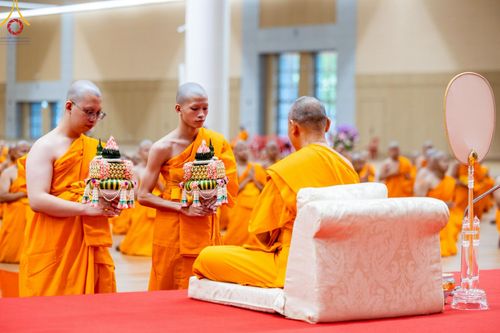 ภาพ No.215827:วันเสาร์ที่ 5 เมษายน พ.ศ. 2568 พิธีขอบรรพชา พิธีขอสรณคมน์และศีล  พิธีขอนิสสัย พิธีถวายบาตร ในโครงการบรรพชาสามเณรฟื้นฟูพระพุทธศาสนาทั่วไทย , โครงการหน่อแก้วเปรียญธรรม รุ่นที่ 13 ,  โครงการสามเณรยุวธรรมทายาท รุ่นที่ 33 , โครงการสามเณรมัชฌิมธรรมทายาท รุ่นที