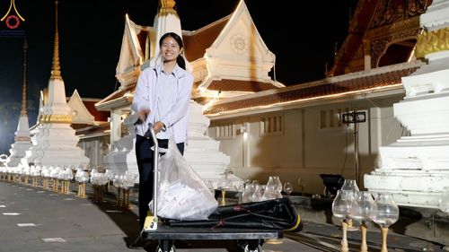 ภาพ No.205508:V.53 สารพัดV สารพัดดี ที่วัดโบสถ์บน ในโครงการธรรมยาตรา กตัญญูบูชา มหาปูชนียาจารย์ พระมงคลเทพมุนี(สด จนฺทสโร) พระผู้ปราบมาร อนุสรณ์สถาน 7 แห่ง ปีที่ 13 ระหว่างวันที่ 2-31 มกราคม พ.ศ. 2568