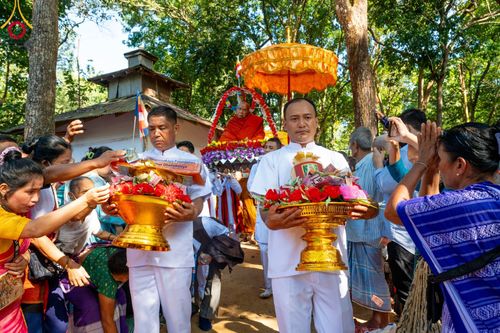 ภาพ No.98664:พิธีทอดกฐินสมทบวัดกัลยาณมิตรต่างประเทศ ณ วัดราชบัณนะวิหาร เมืองรังกามาติ ประเทศบังกลาเทศ วันศุกร์ที่ 24 พฤศจิกายน พ.ศ. 2566