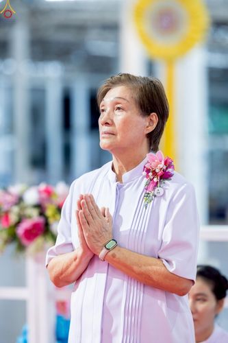 ภาพ No.234014:วันอาทิตย์ที่ 20 กรกฎาคม พ.ศ.2568 พิธีจุดเทียนใจ ไฟนิรันด์ อนันตชัย วัดพระธรรมกาย