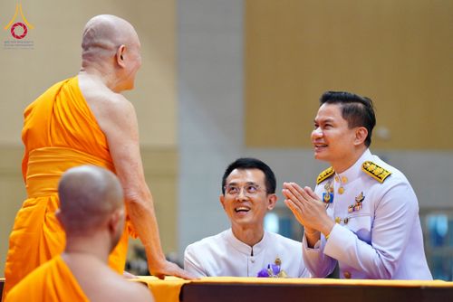 ภาพ No.207588:พิธีมอบโล่พระราชทาน สมเด็จพระกนิษฐาธิราชเจ้า กรมสมเด็จพระรัตนราชสุดาฯ สยามบรมราชกุมารี และโล่เกียรติยศโครงการตอบปัญหาธรรมะ "ทางก้าวหน้า" ครั้งที่ 42 พิธีมอบโล่วัชรเกียรติยศ โครงการตอบปัญหาศีลธรรมเพื่อสันติภาพโลก (WORLD-PEC) ครั้งที่ 18 วันที่ 12 ก.พ. 2568