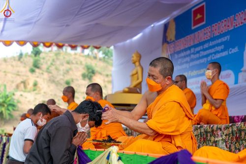 ภาพ No.127652:Photo Story ปฐมบรรพชาชาวพุทธมาร์มา Episode 2/5 วันที่ 6-7 กุมภาพันธ์ พ.ศ. 2567  โครงการบรรพชาครั้งประวัติศาสตร์ แห่งเทือกเขาจิตตะกอง  ครั้งแรกของชาวพุทธมาร์มา บังกลาเทศ บูชาธรรม 80 ปีหลวงพ่อธัมมชโย ณ วัดธัมจักร อรัญกุฏิ เมืองรัมการ์ คาร์กาชารี บังกลาเทศ