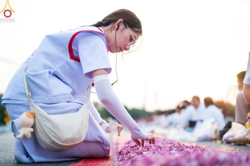 ภาพ No.121827:V.22 ต่อไป การเตรียมงาน เก็บงาน การรับบุญของเจ้าหน้าที่หน่วยงานต่างๆ เพื่อโครงการธรรมยาตรา กตัญญูบูชา มหาปูชนียาจารย์ พระมงคลเทพมุนี (สด จนฺทสโร) พระผู้ปราบมาร อนุสรณ์สถาน 7 แห่ง ปีที่ 12 ระหว่างวันที่ 2 - 31 มกราคม พ.ศ.2567