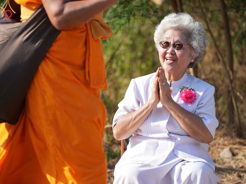 ภาพ No.195526:พิธีต้อนรับพระธรรมยาตรา ณ อนุสรณ์สถานลำดับที่ 4 สถานที่เกิดด้วยกายธรรม วัดโบสถ์(บน) ต.บางคูเวียง จ.นนทบุรี ในโครงการธรรมยาตรา กตัญญูบูชา มหาปูชนียาจารย์ พระมงคลเทพมุนี(สด จนฺทสโร) พระผู้ปราบมาร อนุสรณ์สถาน 7 แห่ง ปีที่ 13 วันที่ 15 มกราคม พ.ศ. 2568