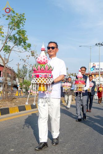 ภาพ No.212956:วันที่ 14 - 15 มีนาคม พ.ศ. 2568 คณะสงฆ์และสามเณรเดินธรรมยาตรา ในโครงการบวชสามเณรเนปาล 500 รูป ไปยังสถานที่รอบมายาเทวีและลุมพินีเกรด ณ ลุมพินี ประเทศเนปาล