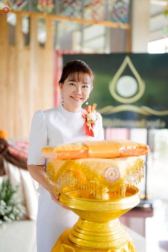 ภาพ No.234269:พิธีมุทิตาสักการะ "พระสิริรัตนเมธี" เจ้าคณะจังหวัดเลย ,พิธีถวายไทยธรรม ๙ วัด และพิธีทอดผ้าป่าเพื่อสร้างทุกสิ่ง  ในวาระทำบุญครบรอบ ๑๐ ปี ณ ศูนย์ปฏิบัติธรรมแก้วภูเรือ อ.ภูเรือ จ.เลย