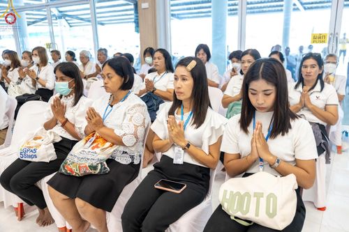 ภาพ No.123938:พิธีถวายสังฆทาน 323 วัด 4 จังหวัดชายแดนภาคใต้ ครั้งที่ 166 ณ ศูนย์ปฏิบัติธรรมภาคใต้ อ.บางกล่ำ จ.สงขลา วันเสาร์ที่ 17 กุมภาพันธ์ พ.ศ. 2567