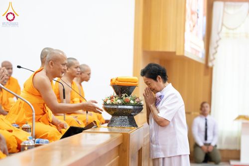 ภาพ No.164427:กฐินครบรอบ 11 ปี สถาปนาหมู่บ้านบรรลุธรรม ศูนย์ปฏิบัติธรรมนครราชสีมา วันอาทิตย์ที่ 20 ตุลาคม พ.ศ. 2567