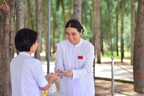 ภาพ No.150638:V.44 เพื่อพ่อ ภาพเตรียมงาน ปฎิบัติงาน ของเจ้าหน้าที่ อาสาสมัคร ทุกสถานะ เพื่อความสำเร็จ ในงานวันธรรมชัย วันอังคารที่ 27 สิงหาคม พ.ศ. 2567