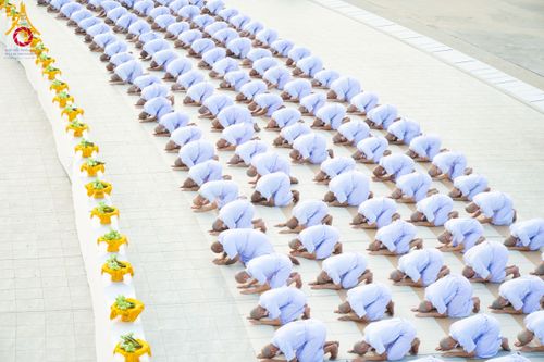 ภาพ No.63196:โครงการอุปสมบทหมู่ บูชาธรรมหลวงพ่อธัมมชโย พ.ศ.2567 ณ ลานธรรม พระมหาธรรมกายเจดีย์ วัดพระธรรมกาย วันที่ 13 เมษายน พ.ศ.2567