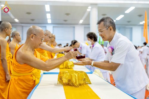 ภาพ No.259882:วันอาทิตย์ที่ 5 ตุลาคม พ.ศ. 2568 สัมมนาพิเศษ "จากกฐินวัดพระธรรมกาย สู่กฐินทั่วไทย 30,000 วัด" ณ สภาธรรมกายสากล วัดพระธรรมกาย