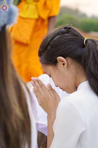 ภาพ No.120369:พิธีต้อนรับพระธรรมยาตรา ในโครงการธรรมยาตรา กตัญญูบูชา มหาปูชนียาจารย์ พระมงคลเทพมุนี(สด จนฺทสโร) พระผู้ปราบมาร อนุสรณ์สถาน 7 แห่ง ปีที่ 12 วันที่ 28 มกราคม พ.ศ. 2567 ณ วัดพระธรรมกาย จ.ปทุมธานี (ชุดที่ 2)