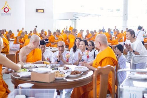 ภาพ No.253588:วันอังคารที่ 7 ตุลาคม พ.ศ.2568 (วันพระ ขึ้น 15 ค่ำ เดือน 11) พิธีบุพเปตพลี ครั้งที่ 171 ร่วมอุทิศบุญแด่หมู่ญาติที่ล่วงลับไปแล้ว และสืบทอดอายุพระพุทธศาสนา ณ หอฉันคุณยายอาจารย์ฯ วัดพระธรรมกาย