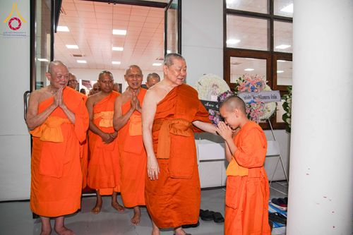 ภาพ No.315196:วันจันทร์ที่ 23 มีนาคม พ.ศ. 2569 พิธีบำเพ็ญกุศล คุณพ่อณรงค์ จินตมากุล  สิริอายุ 99 ปี 11 เดือน โยมบิดา พระครูปลัดรัตนวีรวัฒน์ (รังสฤษดิ์ อิทฺธิจินตโก) ที่ปรึกษาเจ้าคณะจังหวัดปทุมธานี เจ้าอาวาสวัดพระธรรมกาย  ณ ห้องปลูกศรัทธา 2 วัดพระธรรมกาย ปทุมธานี